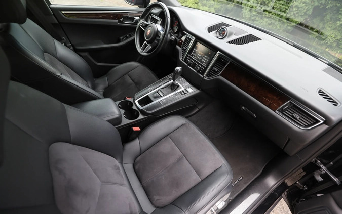 Porsche Macan cena 129990 przebieg: 95000, rok produkcji 2015 z Czechowice-Dziedzice małe 562